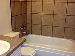 5410 Phoenix Ave NE APT 16, Albuquerque, NM 87110