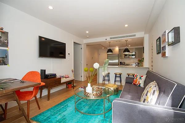 Rented by Oxford Property Group | media 17