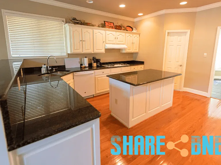 48 Dartmouth Dr #48 — Photo 11