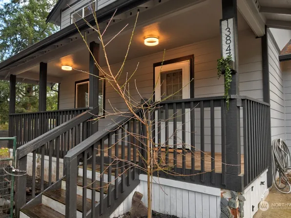 13847 Horsefall Avenue SE, Rainier, WA 98576