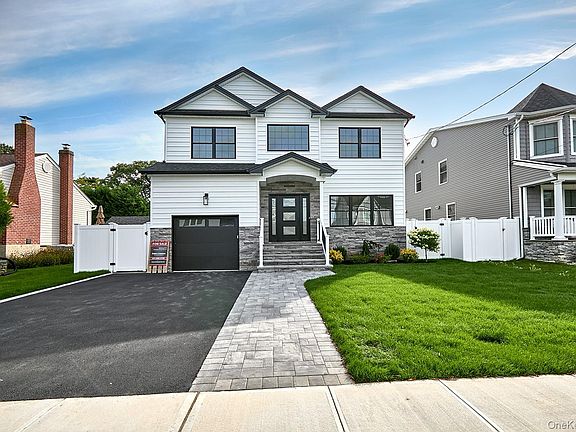 2nd image of 104 Maeder Avenue