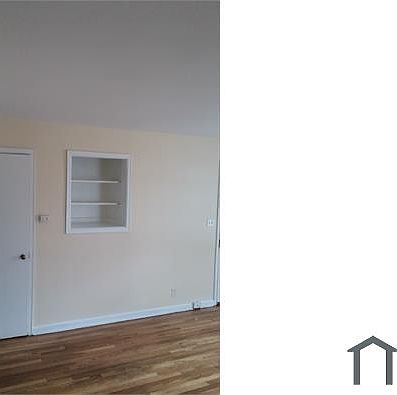 2nd image of 411 N Longwood St #11