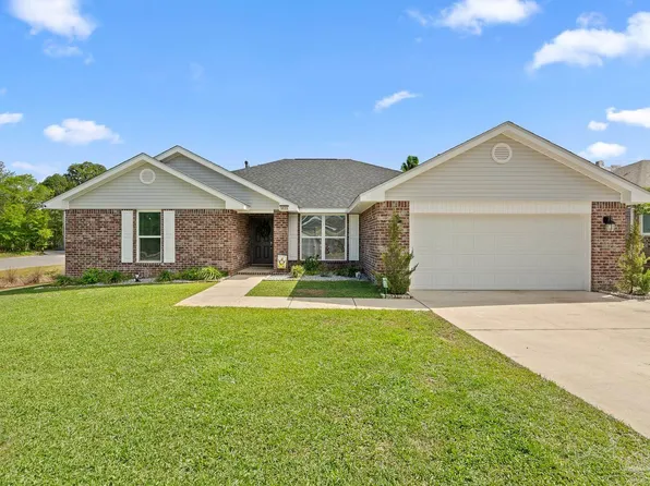 3533 Conley Dr, Cantonment, FL 32533