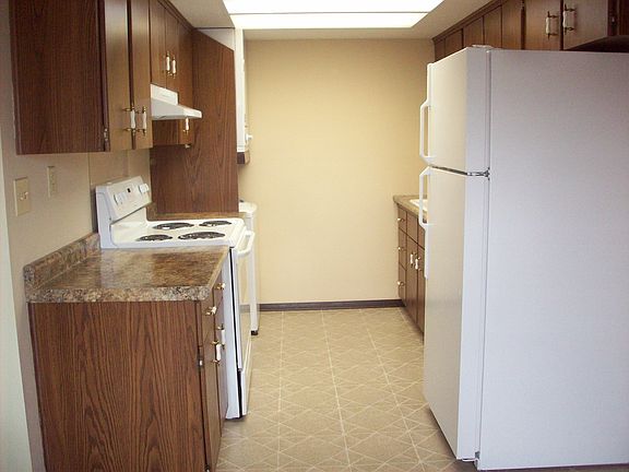 3rd image of 2762 Del Prado Dr