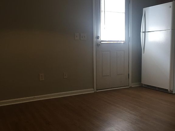 5th image of 222 Lanier Dr APT 507
