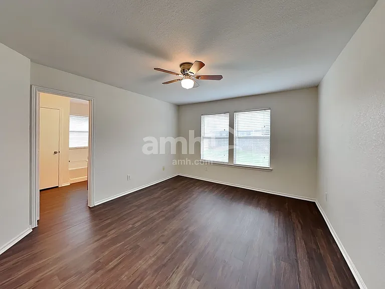 15003 Nordyke Ln — Photo 8