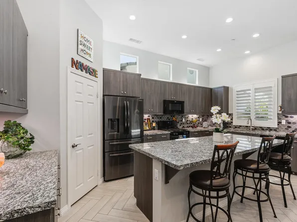 78793 Adesso Way, Palm Desert, CA 92211