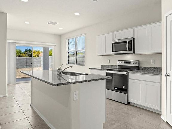 4th image of 1138 W CHIMES TOWER Drive