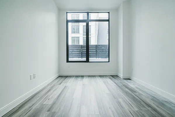 Rented by EXR | media 5