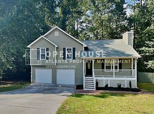 412 Due West Pl, Dallas, GA 30157
