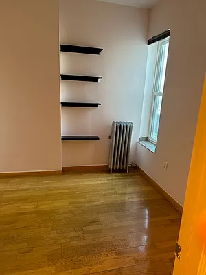 Rented by Batra Group Inc | media 11