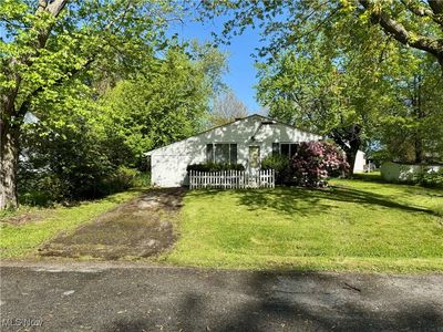 1464 Mohawk Dr, Madison, OH, 44057