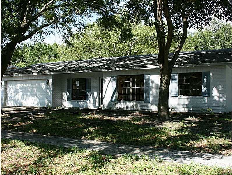 1st image of 16501 Forestlake Dr