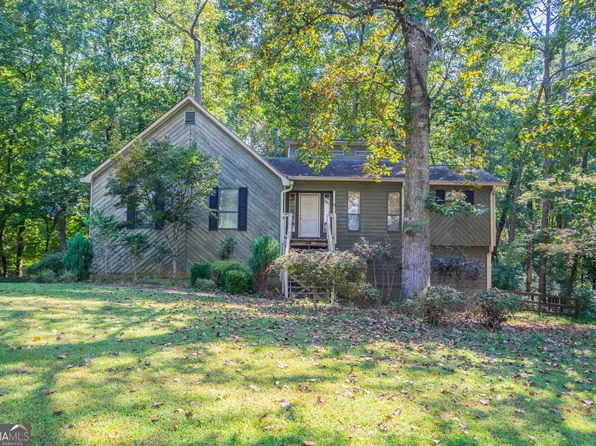 440 Julie Anne Way, Woodstock, GA 30188