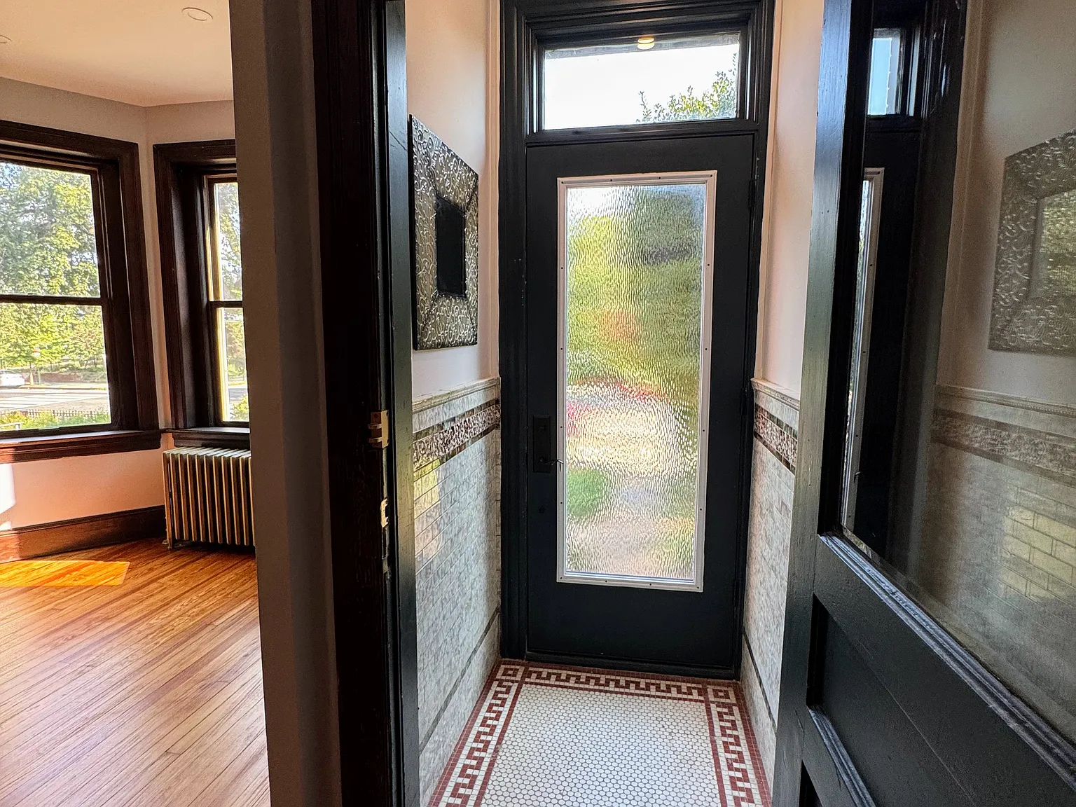 3 bed, 1.5 bath, 1522 sqft, $4,500 — Photo 4