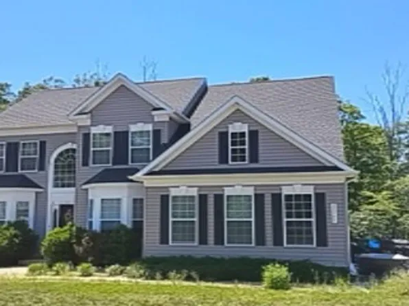 11725 Long Shadow Ln, Lusby, MD 20657
