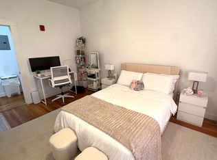69 Gainsborough St APT 10, Boston, MA 02115