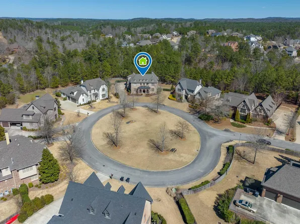 813 Boulder Lake Ct, Vestavia, AL 35242