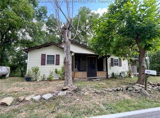 6878 Upper Mud River Rd, Branchland, WV 25506