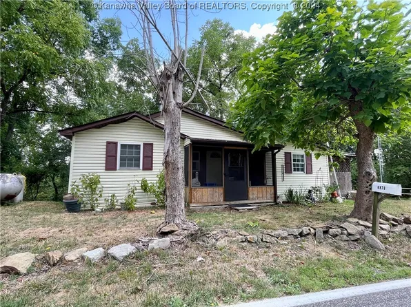 6878 Upper Mud River Rd, Branchland, WV 25506