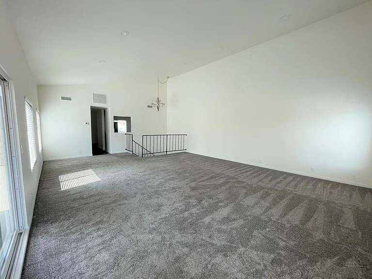 5344 Beachcomber St — Photo 5