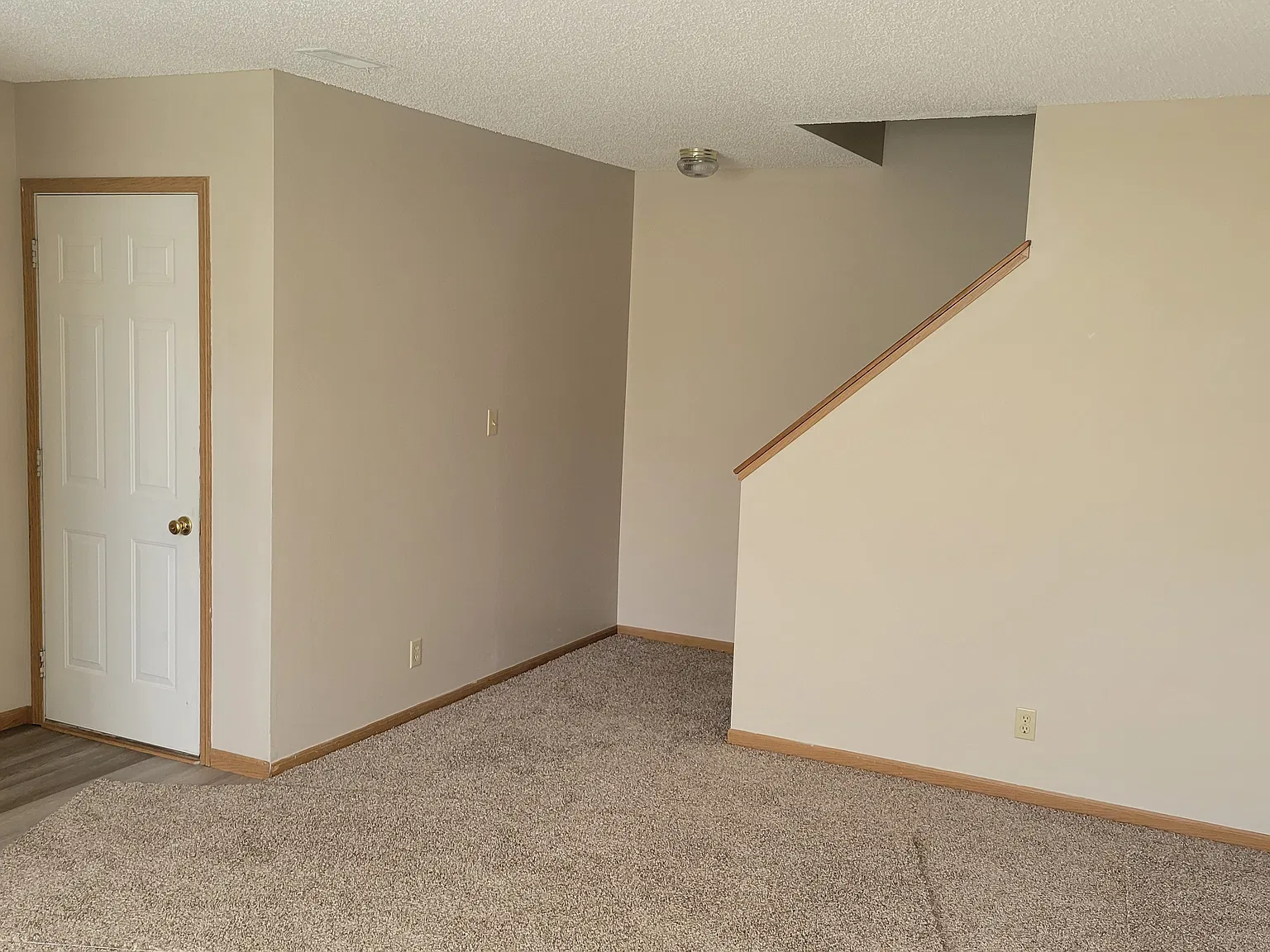 504 NW 17th Circle — Photo 4