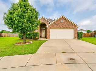 1001 Trinidad Dr, Fort Worth, TX 76140