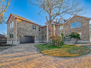 2011 Crescent Dr, La Porte, TX 77571