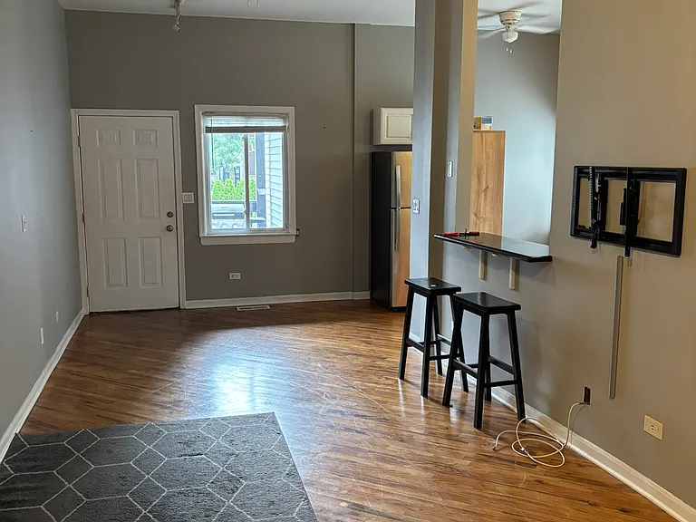 1913 W Armitage Ave #1RE — Photo 6