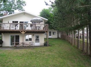 8482 North St, Newaygo, MI 49337