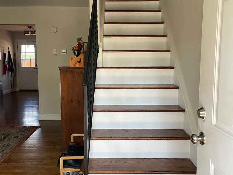 485 Fairfield Ave #4 — Photo 1