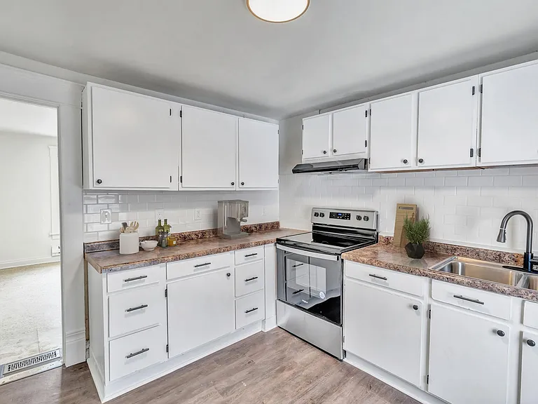 1425 Knollwood Ave #UP — Photo 5