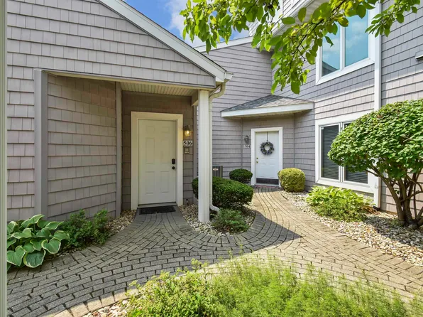 506 Harbor Pointe Dr, East Peoria, IL 61611