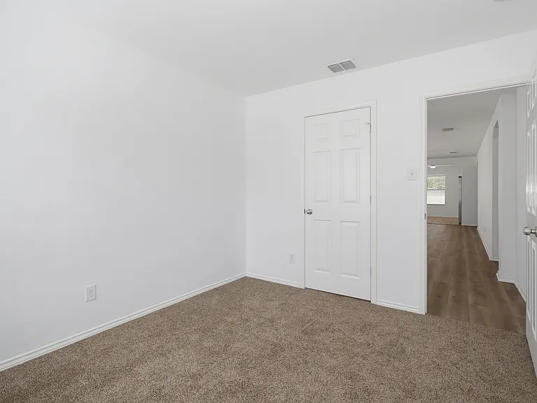 332 Lonestar Gait — Photo 25
