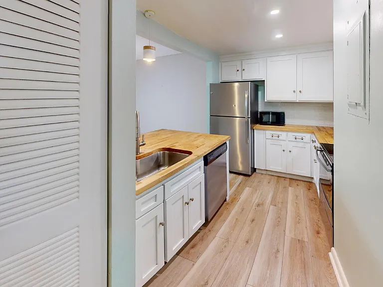 9 Tarragona Ct — Photo 8