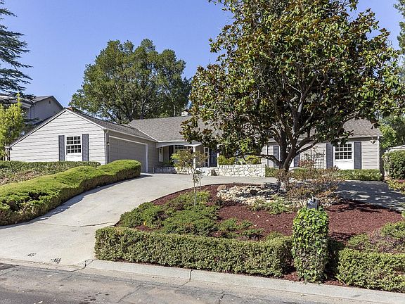 4th image of 14231 Juniper Ln