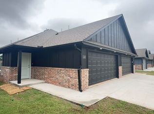 11425 University Dr, Oklahoma City, OK 73114
