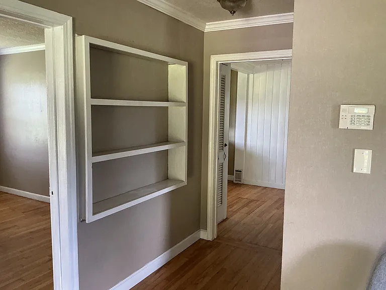 714 N McDonald St — Photo 22