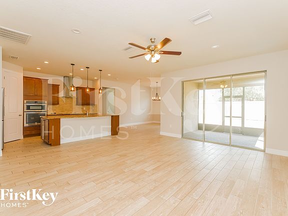 3rd image of 16303 Treasure Point Dr