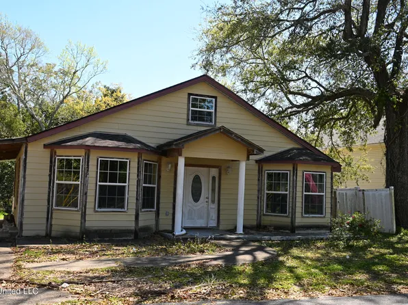 1106 Resca De La Palma St, Pascagoula, MS 39567