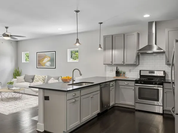 906 Smiley St, Nashville, TN 37206