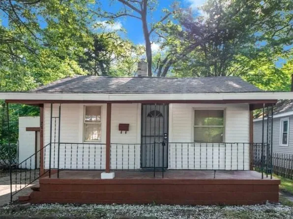 2820 Park St, Muskegon Heights, MI 49444