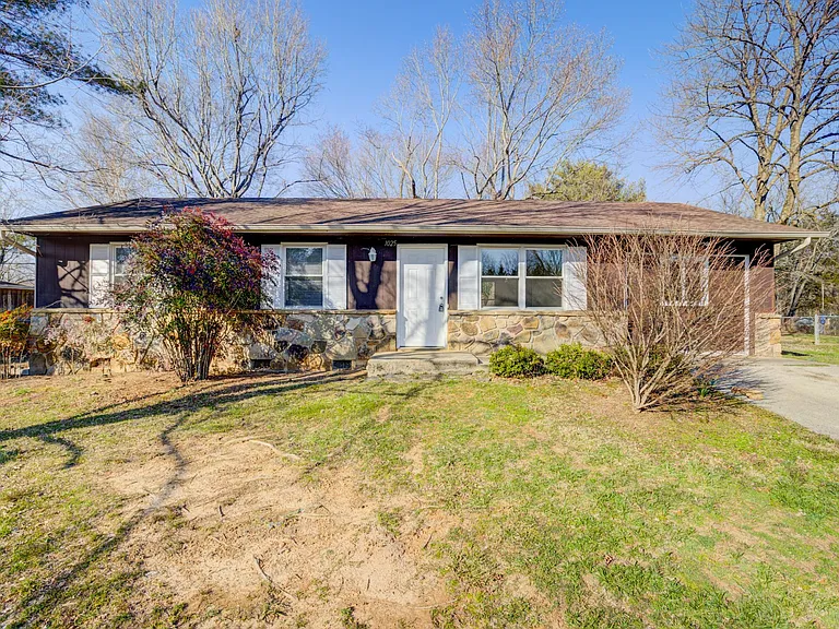 1025 Roswell Rd — Photo 19