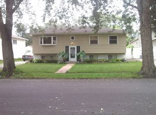 619 James Pl, Griffith, IN 46319