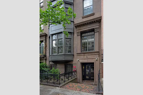 Rented by Stribling | media 17