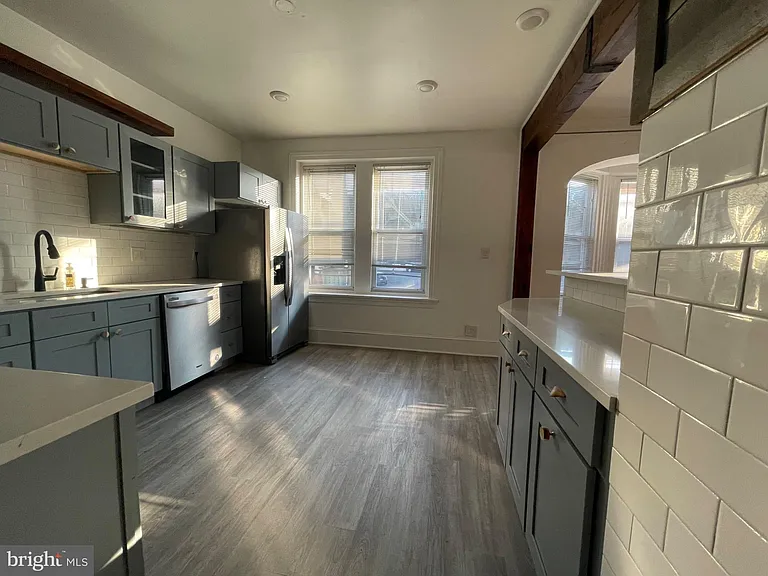 114 Levering St #2 — Photo 4