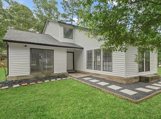 18009 Split Oak Cir, New Caney, TX 77357