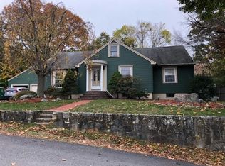 5 Bishop St, West Warwick, RI 02893