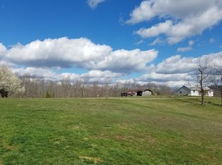 157 Paxton Rd, Lancing, TN 37770