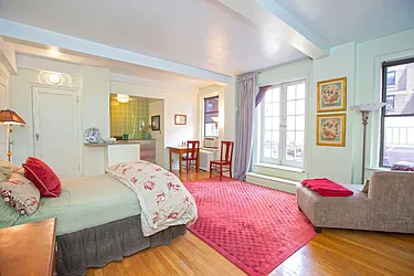 Rented by NextStopNY